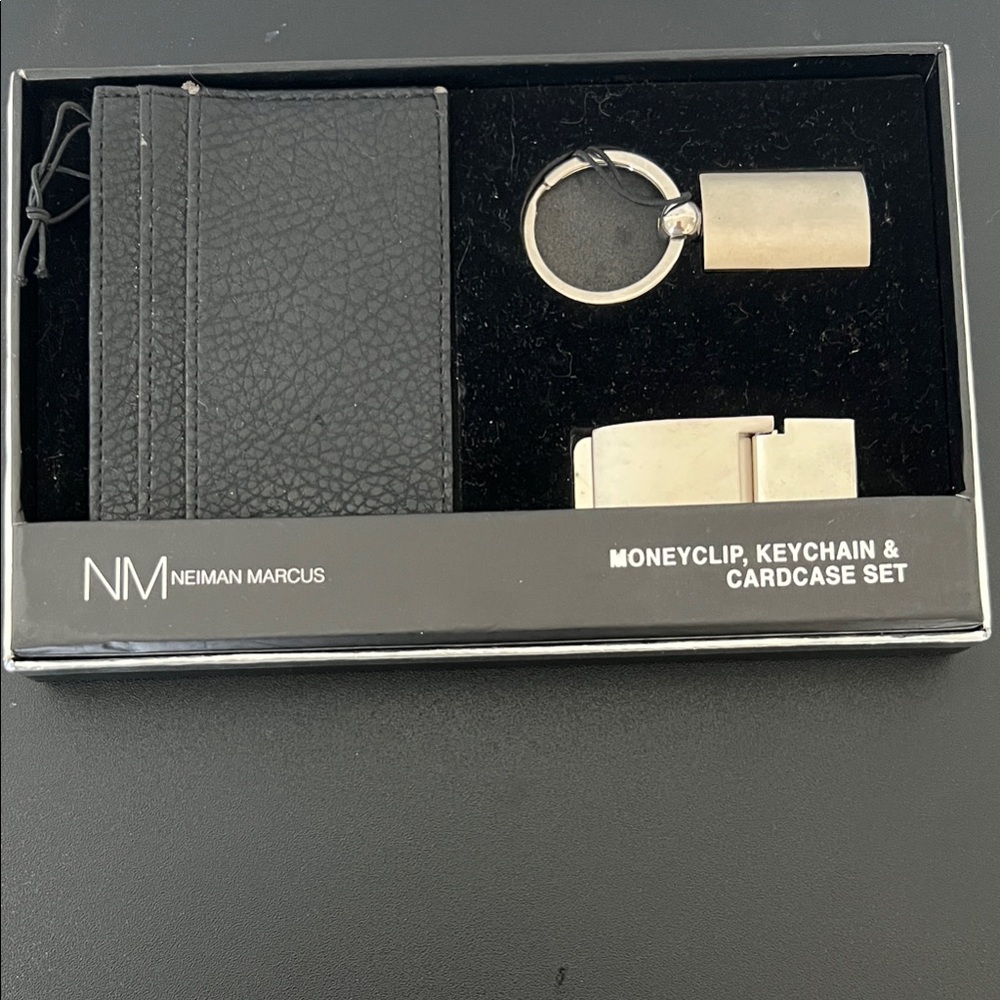 Neiman Marcus Black and Silver Money Clip Set